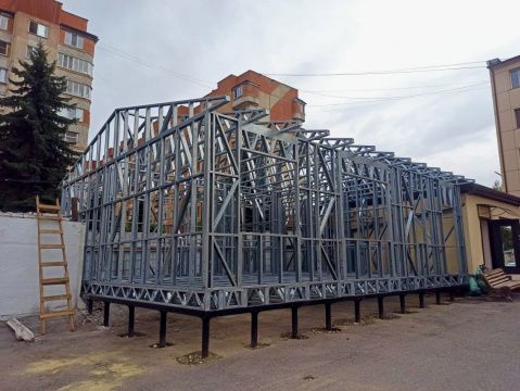 Здание МРЭО МВД из ЛСТК: 168м²